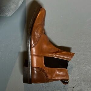 Made in Portugal Oxford leather bootie